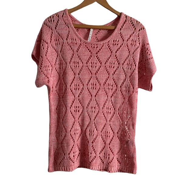 Leo & Nicole Women’s Pink Knit Sweater Blouse Size Large - Picture 3 of 15